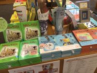 【岩波の子どもの本展】きくちちきさん、木村有子さんサイン本限定販売