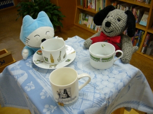 お茶会にはホフマンのマグカップ