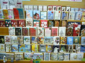 カードコーナーは、すでにクリスマスカードでいっぱい