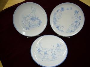 出久根さん作の絵皿を販売します