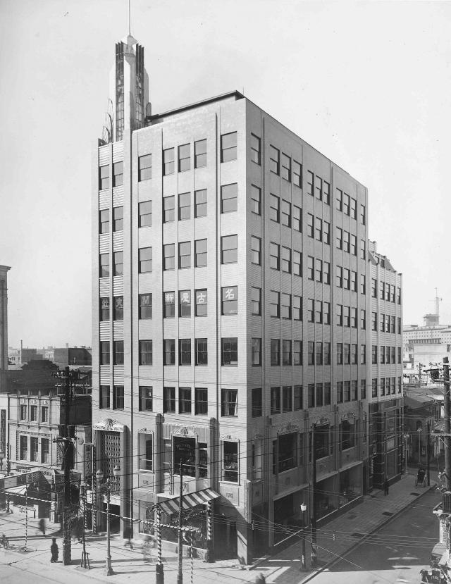 1933(昭8)年竣工当時の教文館ビル