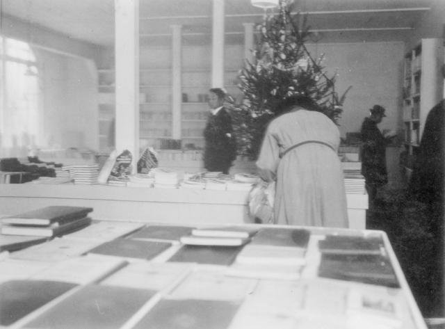 震災後のクリスマスセール 震災後のクリスマスセール
